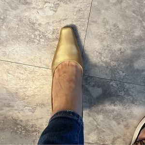 Anne Klein size 10 gold square toe slingback heels
